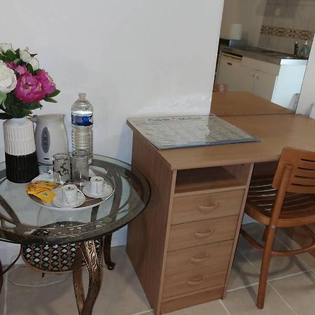 Charmant Studio - Ref Kp Montfermeil Ngoại thất bức ảnh